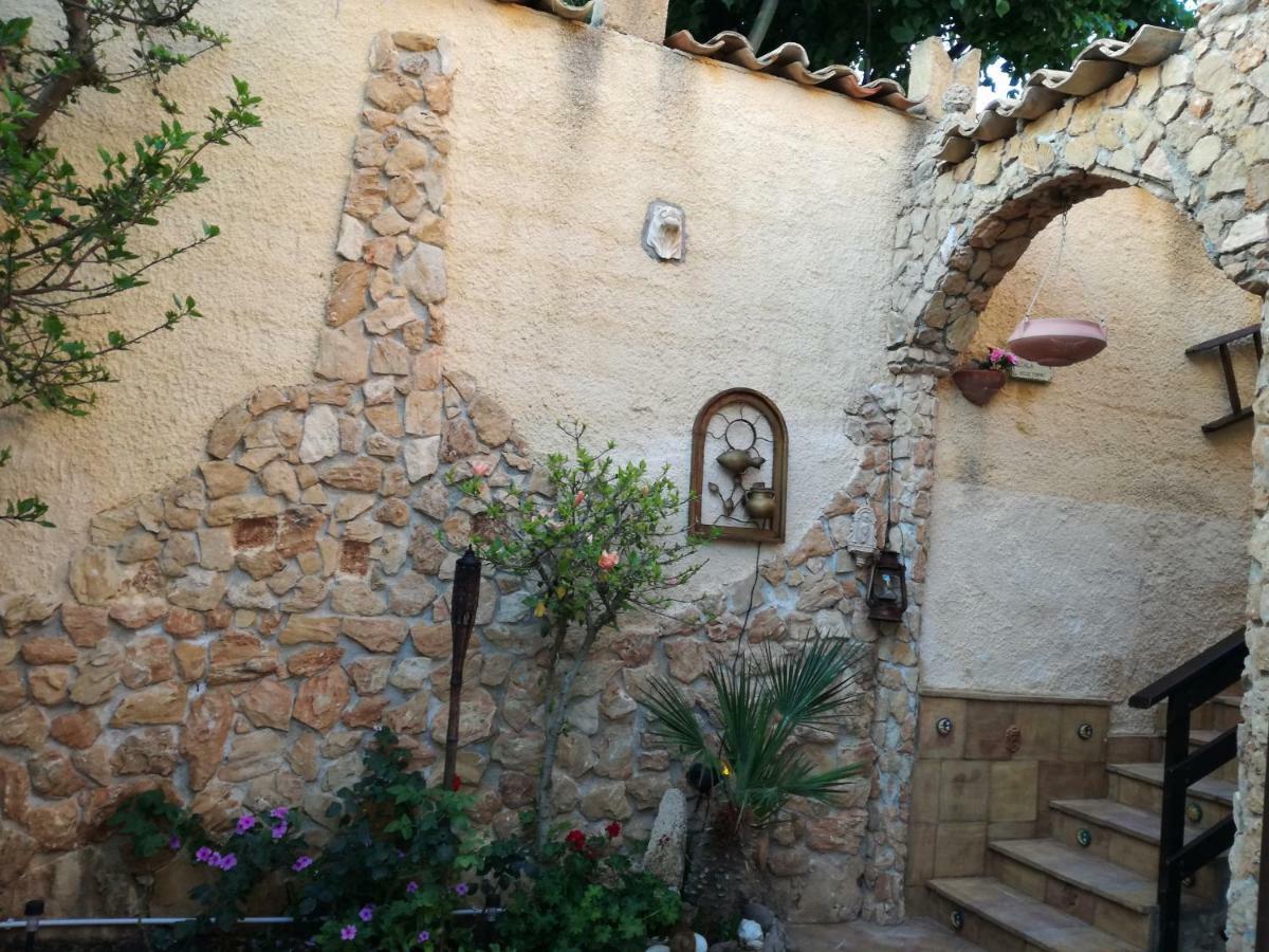 Casa Vacanze Mediterraneo Tre Fontane Exterior foto
