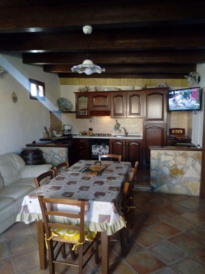 Casa Vacanze Mediterraneo Tre Fontane Exterior foto